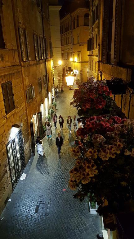 רומא Palazzo Del Duca Piazza Navona Guest House מראה חיצוני תמונה