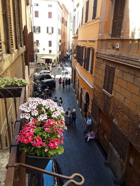 רומא Palazzo Del Duca Piazza Navona Guest House מראה חיצוני תמונה