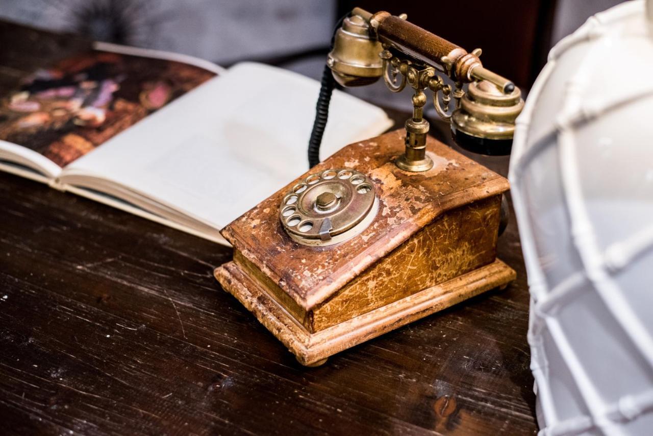רומא Palazzo Del Duca Piazza Navona Guest House מראה חיצוני תמונה