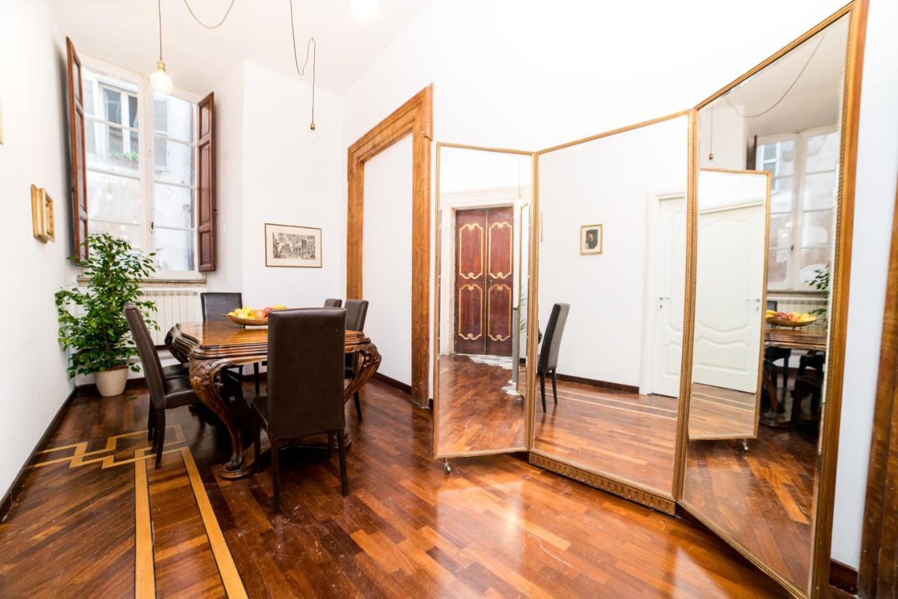 רומא Palazzo Del Duca Piazza Navona Guest House מראה חיצוני תמונה