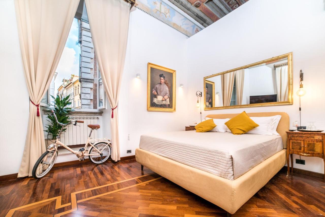 רומא Palazzo Del Duca Piazza Navona Guest House מראה חיצוני תמונה