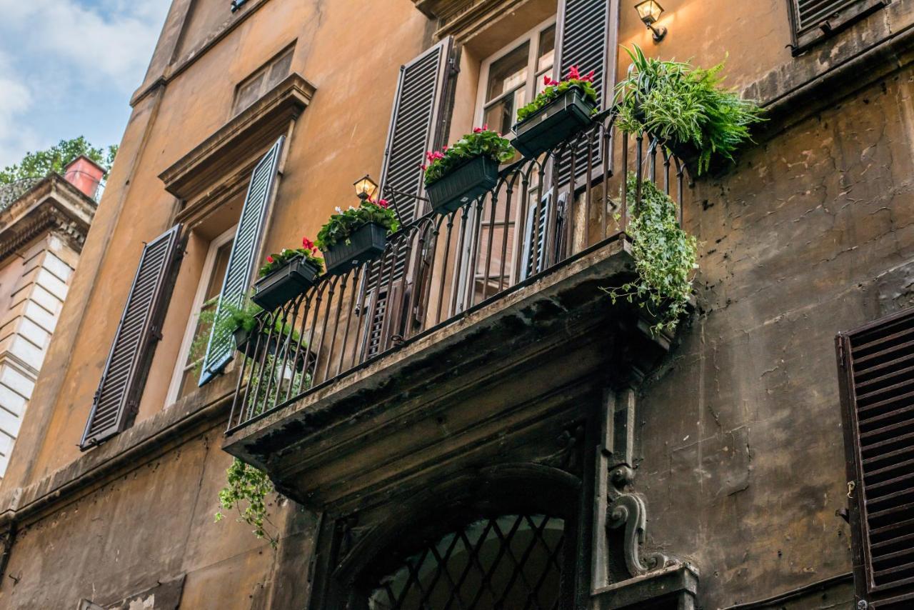 רומא Palazzo Del Duca Piazza Navona Guest House מראה חיצוני תמונה