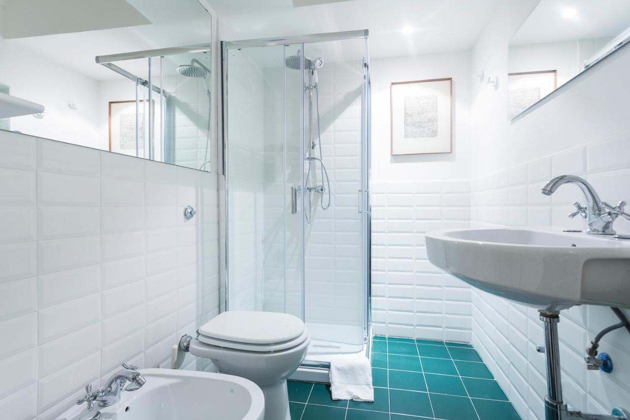 רומא Palazzo Del Duca Piazza Navona Guest House מראה חיצוני תמונה