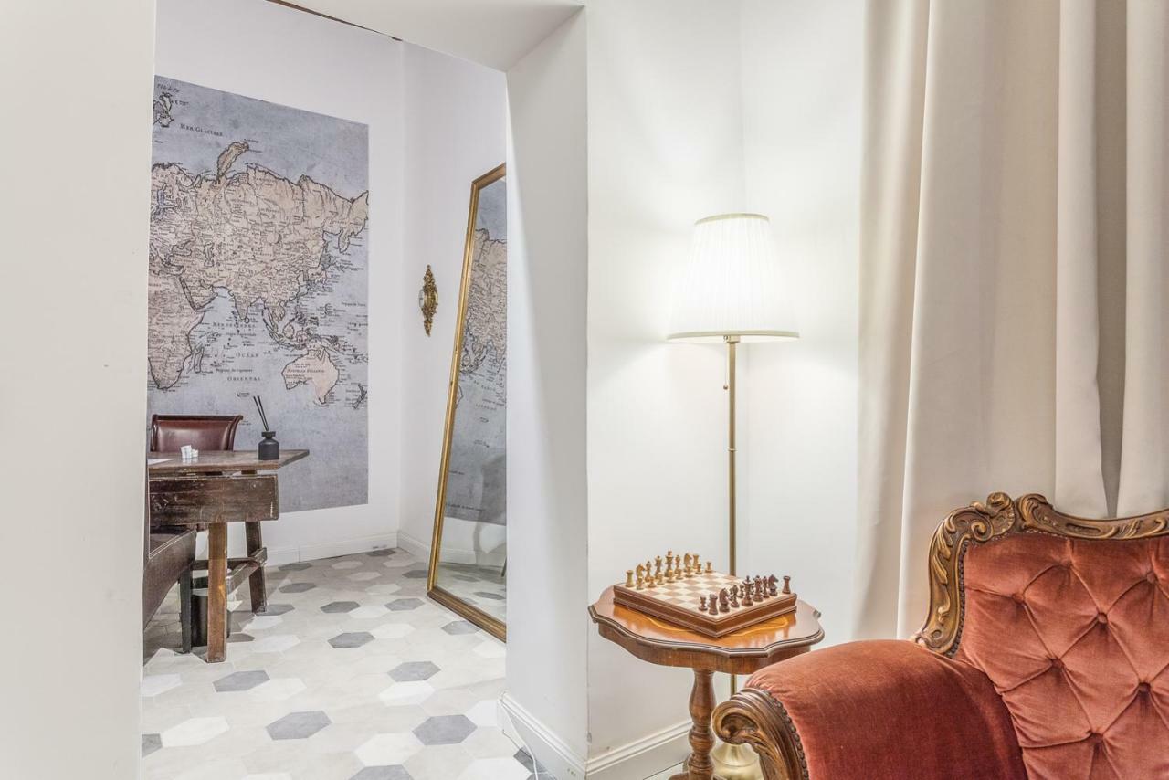 רומא Palazzo Del Duca Piazza Navona Guest House מראה חיצוני תמונה